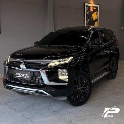 MITSUBISHI PAJERO SPORT 2.4 16V MIVEC TURBO DIESEL LEGEND BLACK AWD AUTOMÁTICO MITSUBISHI PAJERO SPORT 2.4 16V MIVEC TURBO DIESEL LEGEND BLACK AWD AUTOMÁTICO